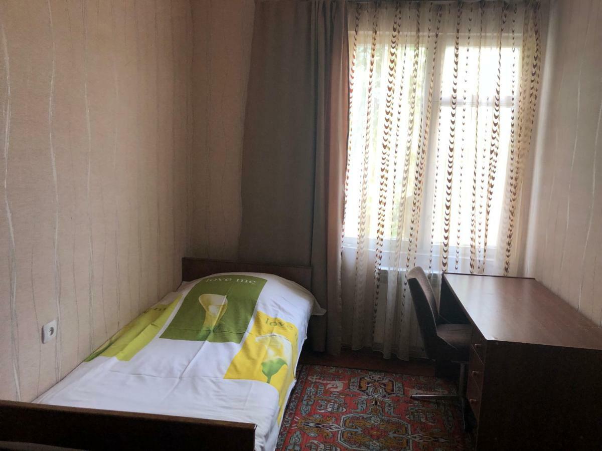 Second Room Єреван Екстер'єр фото