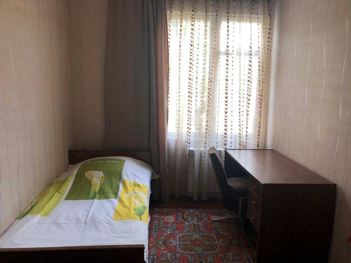 Second Room Єреван Екстер'єр фото